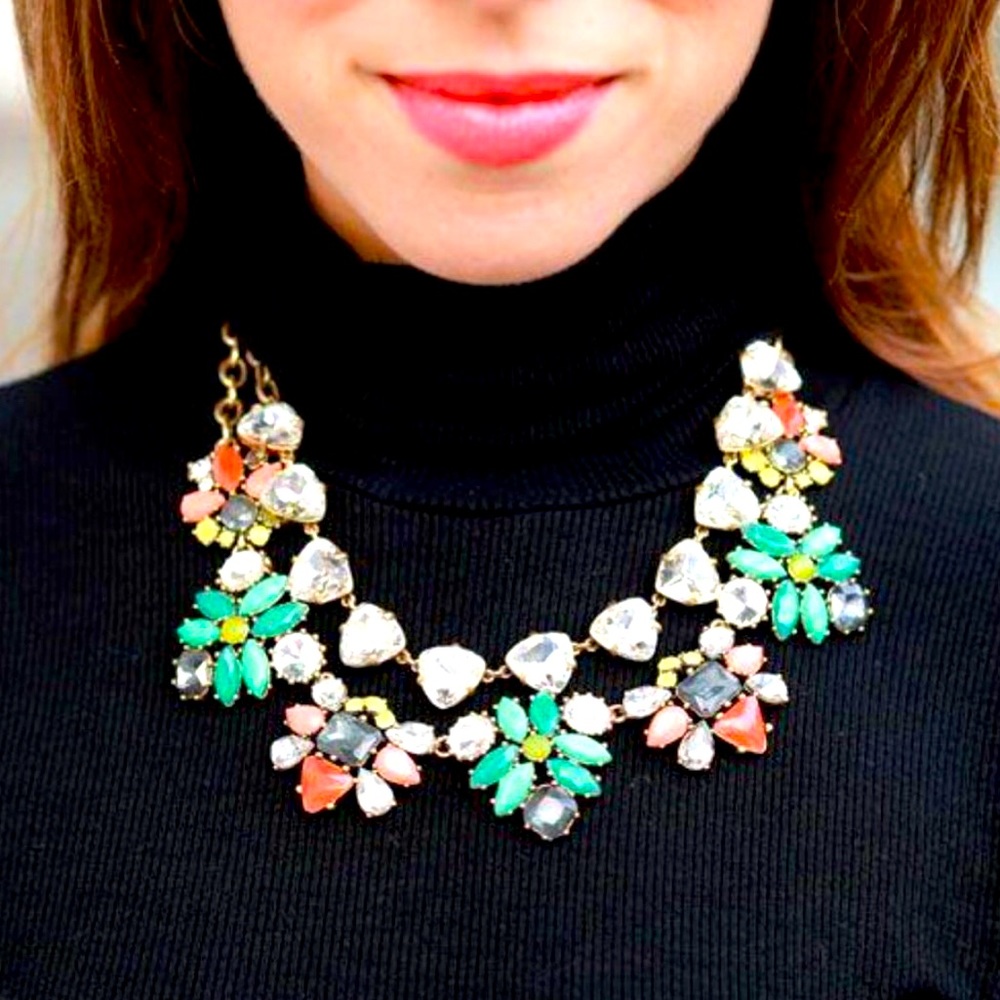 Stella & Dot | Retired Teal Coral & Crystal Elodie Statement Necklace - Picture 4 of 16